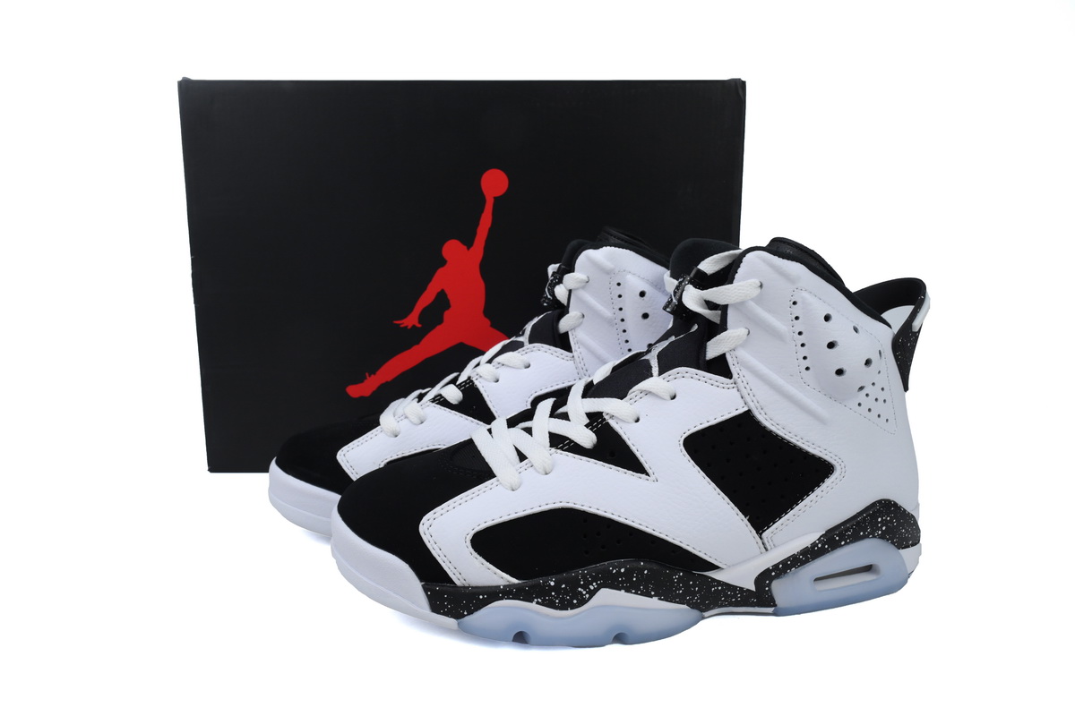 Air Jordan 6 (Oreo)